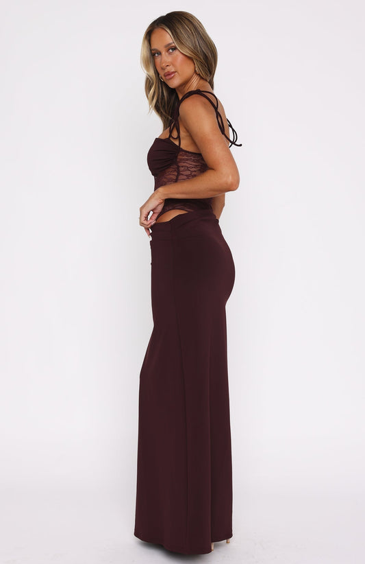 https://cdn.shopify.com/s/files/1/0810/9975/1663/files/10.01.25EM_77994.jpg?v=1775496038