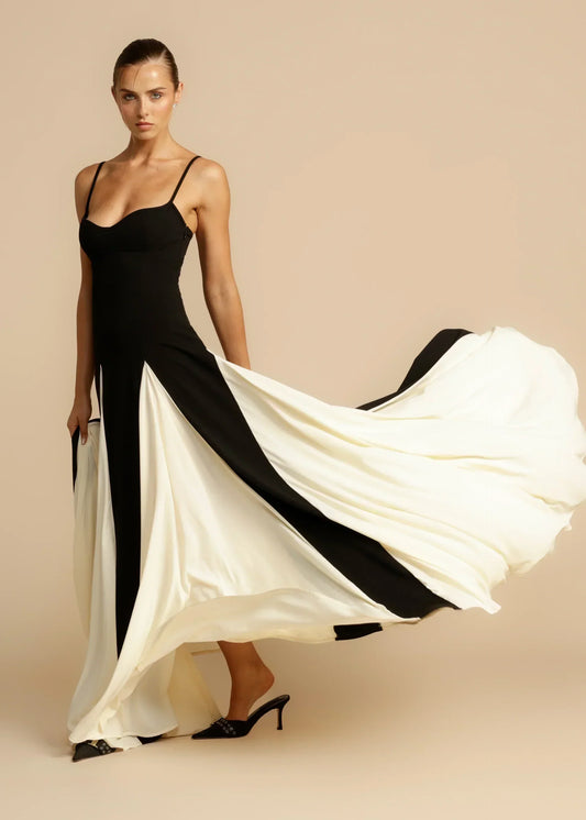 https://cdn.shopify.com/s/files/1/0810/9975/1663/files/5.7-PALOMA-MAXI-5.webp?v=1775496035