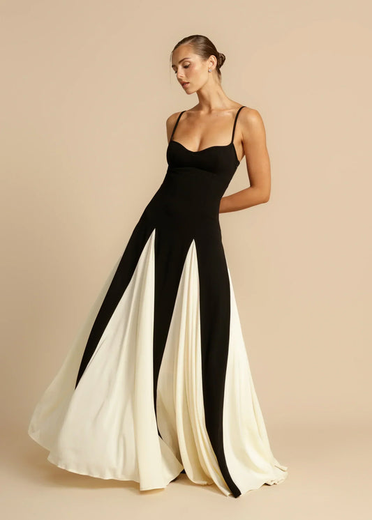 https://cdn.shopify.com/s/files/1/0810/9975/1663/files/5.7-PALOMA-MAXI-7.webp?v=1775496036