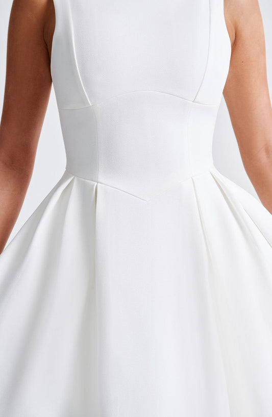 https://cdn.shopify.com/s/files/1/2060/7491/files/clarabella-midi-dress-ivory-dress-babyboo-fashion-32087088889919.jpg?v=1756370620