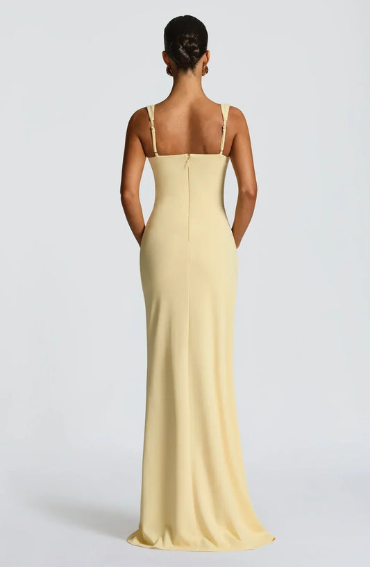 https://cdn.shopify.com/s/files/1/0810/9975/1663/files/katana-maxi-dress-lemon-dress-babyboo-fashion-1171050240_1174x1800_5a5f8ae5-8010-4d79-83e8-c0abaa10f229.webp?v=1775496090