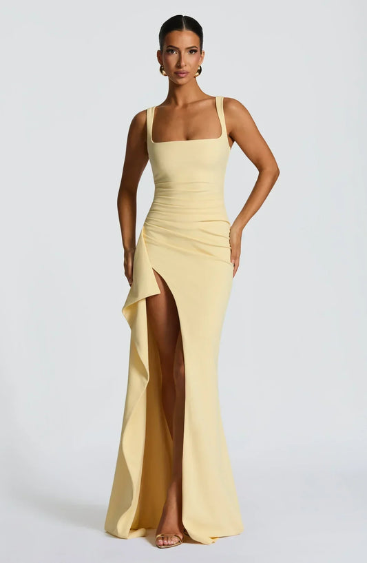https://cdn.shopify.com/s/files/1/0810/9975/1663/files/katana-maxi-dress-lemon-dress-xs-babyboo-fashion-1171121046_1174x1800_deff7251-1826-4e5d-a137-823c100126e6.webp?v=1775496090