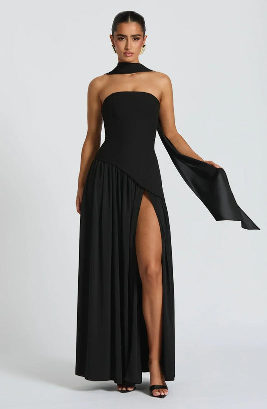 https://cdn.shopify.com/s/files/1/0810/9975/1663/files/maliyah-maxi-dress-black-dress-babyboo-fashion-1161172643_1174x1800_f02cd96b-ec15-4b64-9615-4ad960a9ab49.webp?v=1775496049