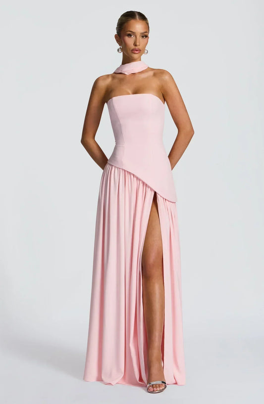 https://cdn.shopify.com/s/files/1/0810/9975/1663/files/maliyah-maxi-dress-blush-dress-babyboo-fashion-1177047336_1174x1800_a8af9b12-3182-41c0-a7a1-0bb542a40e8a.webp?v=1775496049