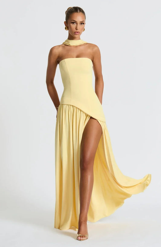 https://cdn.shopify.com/s/files/1/0810/9975/1663/files/maliyah-maxi-dress-lemon-dress-babyboo-fashion-1154263787_1174x1800_feb471e2-4b83-49a4-a82d-ab99d8a165fa.webp?v=1775496050
