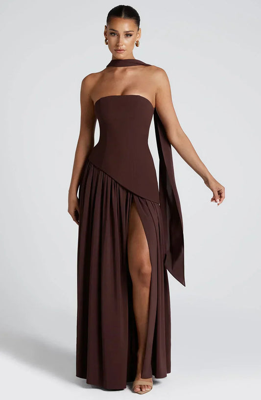 https://cdn.shopify.com/s/files/1/0810/9975/1663/files/maliyah-maxi-dress-plum-brown-dress-babyboo-fashion-1122207132_1000x1533_59d77295-16a2-49e0-b990-8446198fb429.webp?v=1775496050